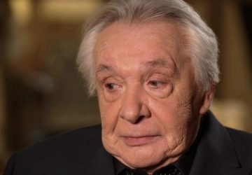 Michel Sardou : énorme malaise au sujet de Grégory Lemarchal « Un problème de poumons, je n’y crois pas une seconde »